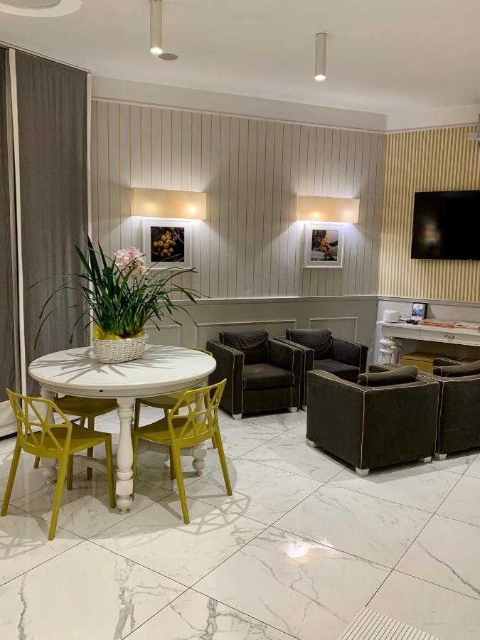 Hotel La Pace Сан-Мауро-Торінезе Екстер'єр фото